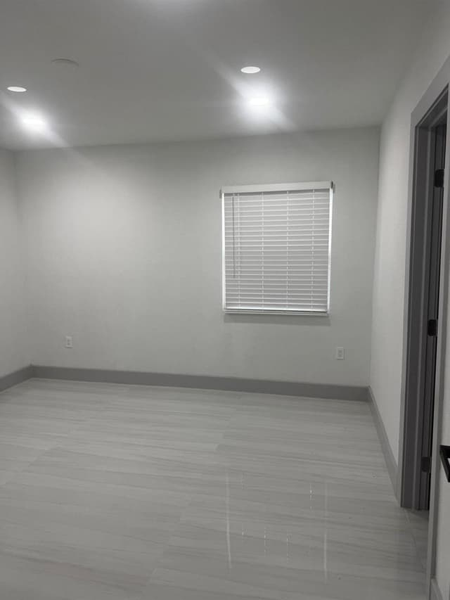 405 N E Street, Lake Worth FL 33460 - Lake Worth, FL - Photo 2