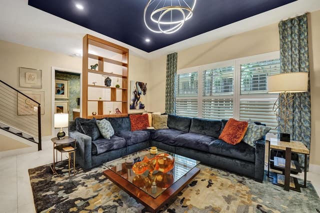 2617 NE 14th Avenue # 102, Wilton Manors FL 33334 - Wilton Manors, FL - Photo 5