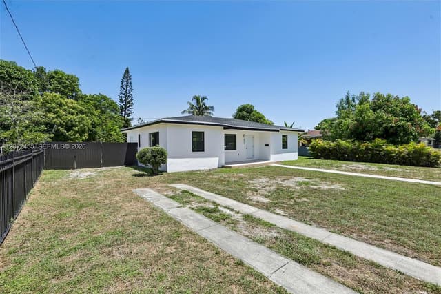 521 NW 189th Ter, Miami Gardens FL 33169 - Miami Gardens, FL - Photo 5