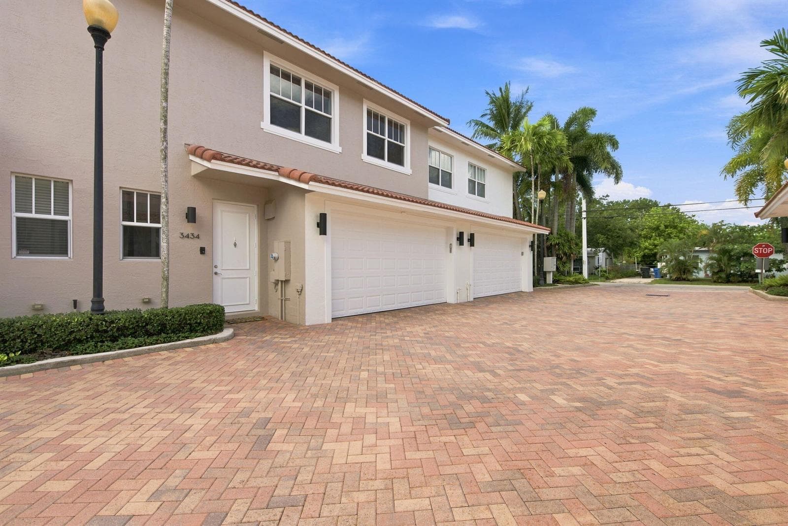 3434 NE 13TH Avenue, Oakland Park FL 33334 - Oakland Park, FL - Photo 1