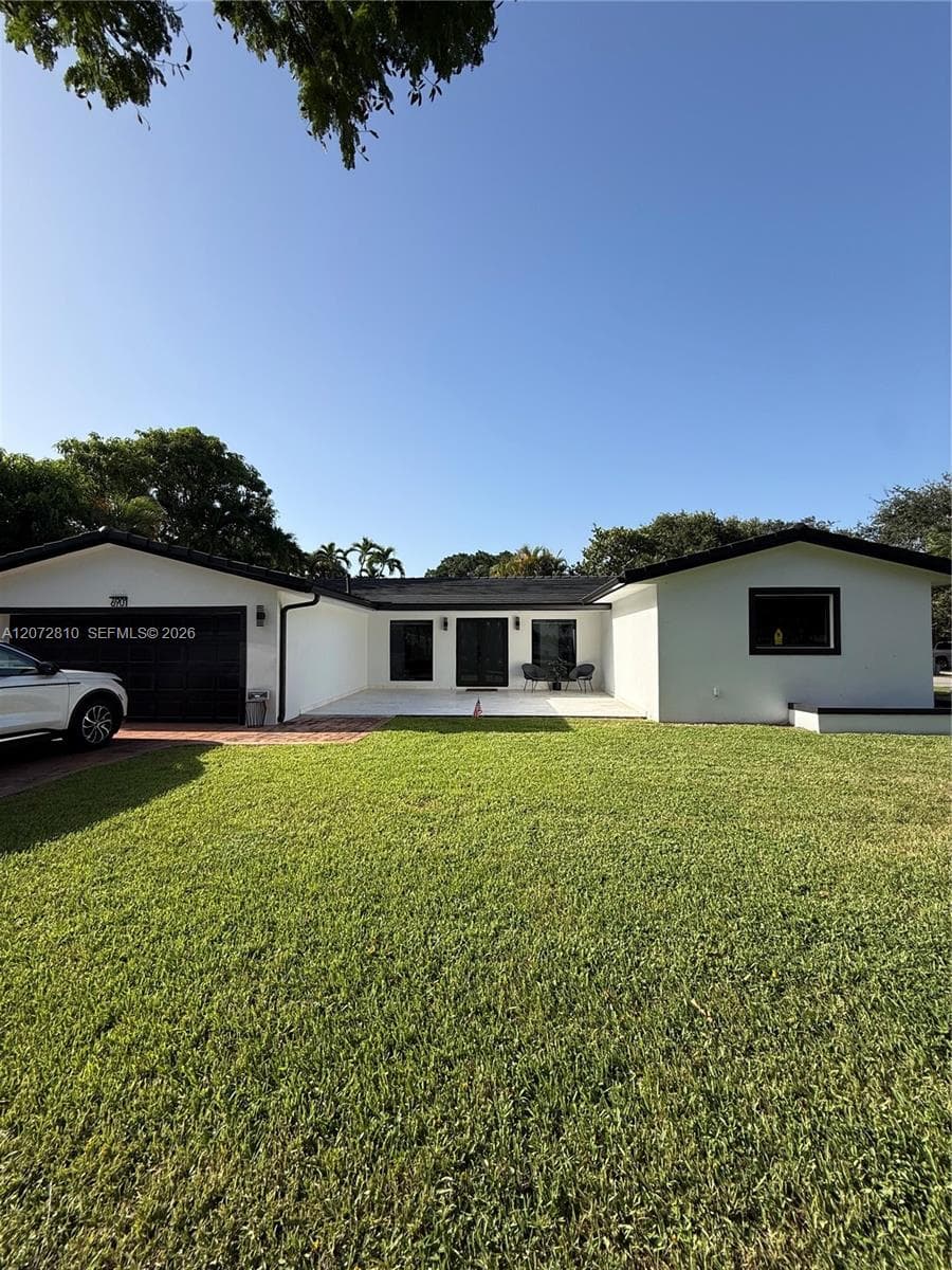 6901 S Miami Lakeway S, Miami Lakes FL 33014 - Miami Lakes, FL - Photo 1