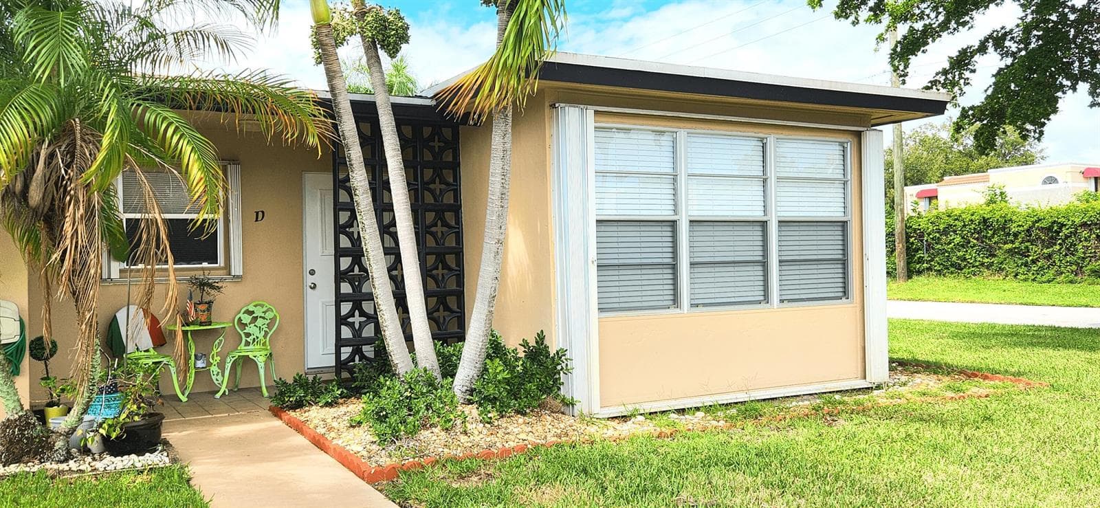 1042 NORTH Drive # D, Delray Beach FL 33445 - Delray Beach, FL - Photo 1