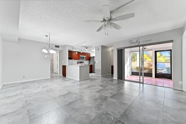 14895 Builtmore Way # 107, Delray Beach FL 33446 - Delray Beach, FL - Photo 2