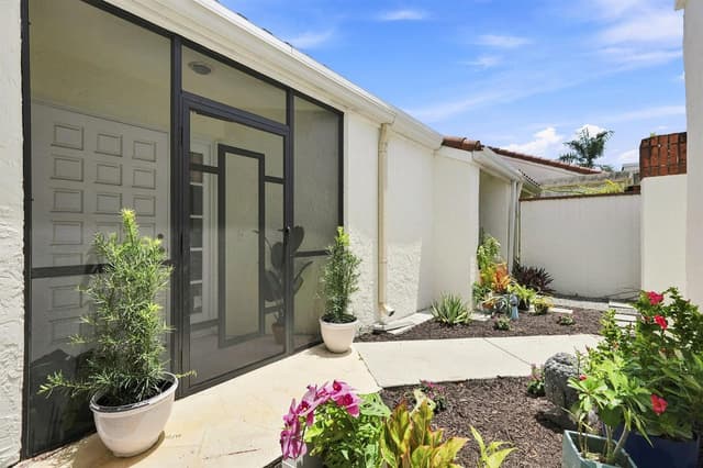 11190 Stonybrook Lane, Boynton Beach FL 33437 - Boynton Beach, FL - Photo 4