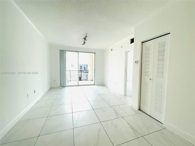 17150 N Bay Rd # 2902, Sunny Isles Beach FL 33160 - Sunny Isles Beach, FL - Photo 2