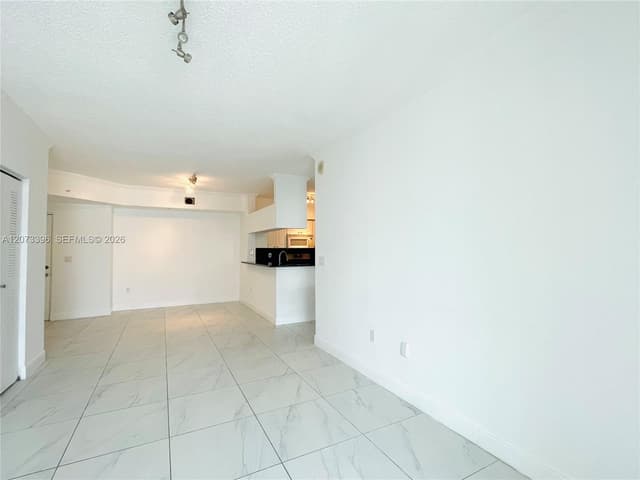 17150 N Bay Rd # 2902, Sunny Isles Beach FL 33160 - Sunny Isles Beach, FL - Photo 3