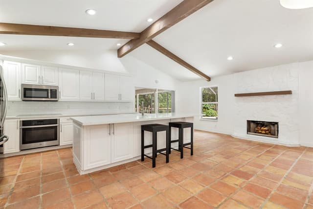 14024 Wind Flower Drive, Palm Beach Gardens FL 33418 - Palm Beach Gardens, FL - Photo 7