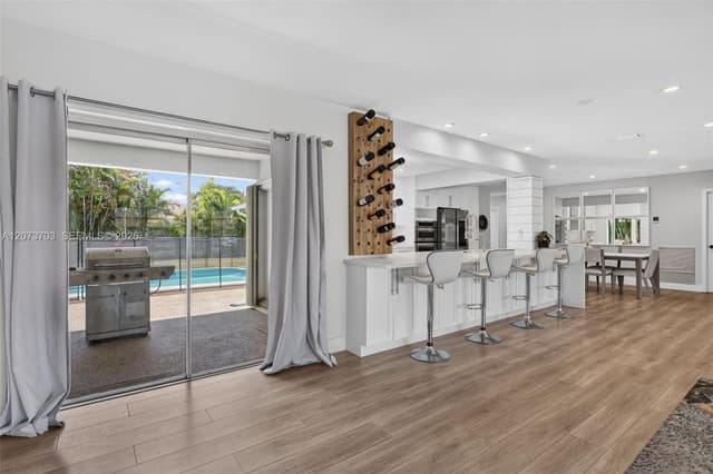 3200 NW 114th Ter, Coral Springs FL 33065 - Coral Springs, FL - Photo 6
