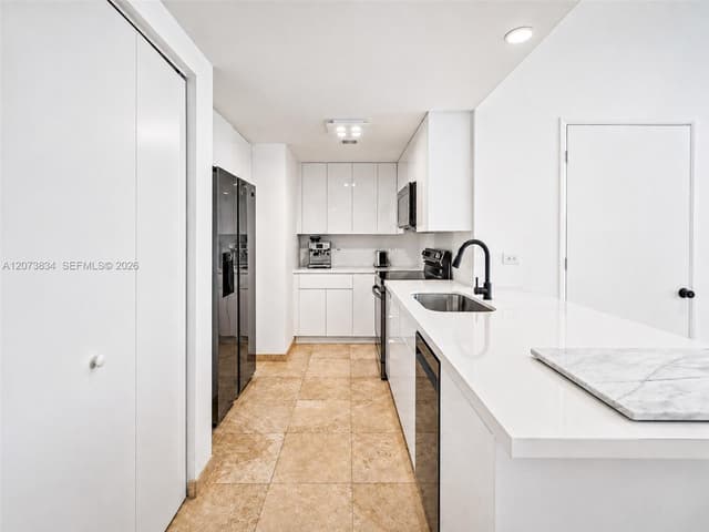 350 S Miami Ave # 2304, Miami FL 33130 - Miami, FL - Photo 7