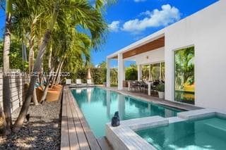 265 Fairway Dr, Miami Beach FL 33141 - Miami Beach, FL - Photo 1