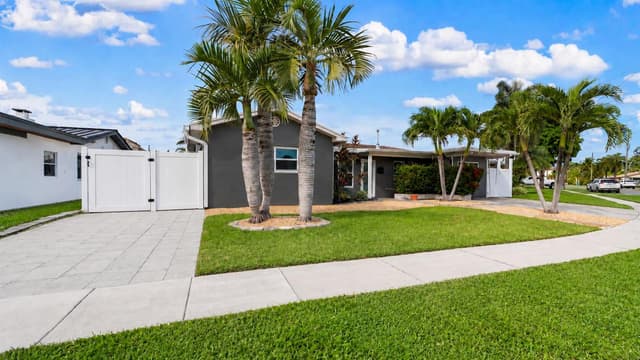 935 Nautilus Isle, Dania Beach FL 33004 - Dania Beach, FL - Photo 3
