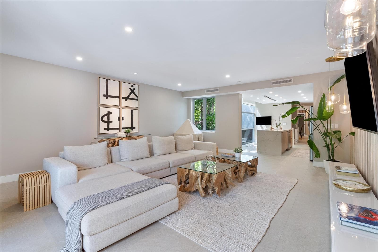 1509 NE 4th Place, Fort Lauderdale FL 33301 - Fort Lauderdale, FL - Photo 1