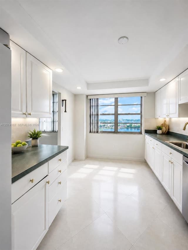 2801 NE 183rd St # 1616W, Aventura FL 33160 - Aventura, FL - Photo 7