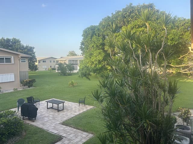 126 BEDFORD E, West Palm Beach FL 33417 - West Palm Beach, FL - Photo 5