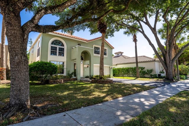 6765 NW 75th Place, Parkland FL 33067 - Parkland, FL - Photo 2