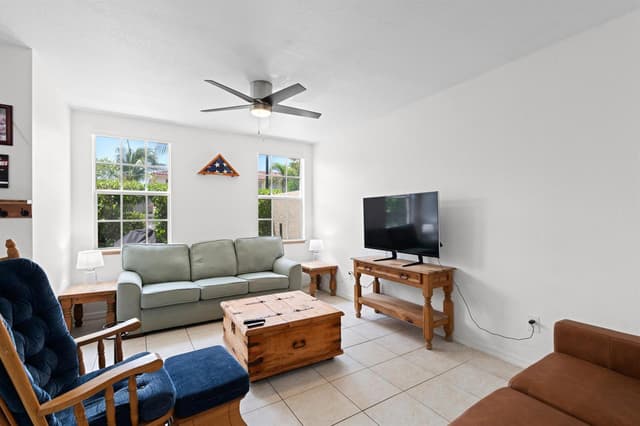 1020 E LONGPORT Circle # 6B, Delray Beach FL 33444 - Delray Beach, FL - Photo 4