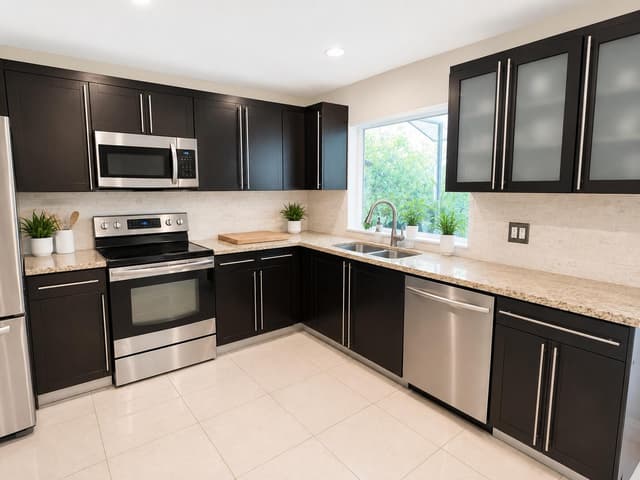10601 NW 7TH Place, Coral Springs FL 33071 - Coral Springs, FL - Photo 5