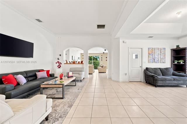 15429 SW 36th Ter, Miami FL 33185 - Miami, FL - Photo 5