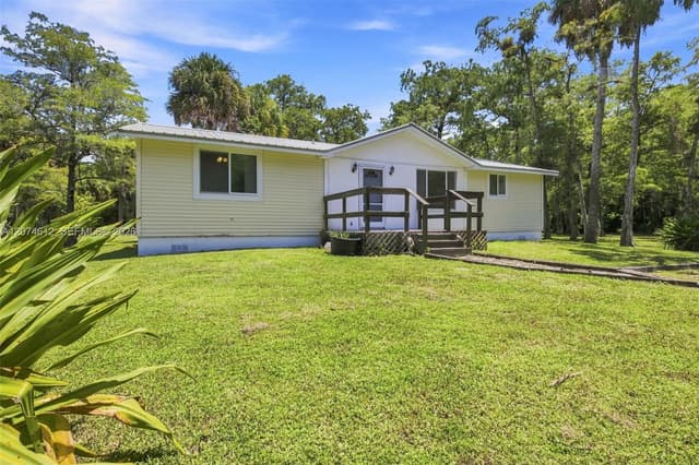 5108 N 206th Ter N, Loxahatchee FL 33470 - Loxahatchee, FL - Photo 6