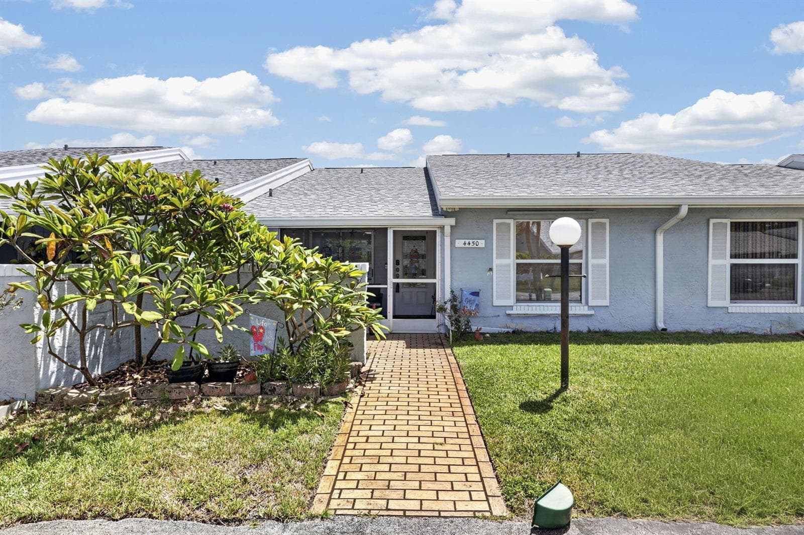 4450 LUCERNE VILLAS Lane, Lake Worth FL 33467 - Lake Worth, FL - Photo 1