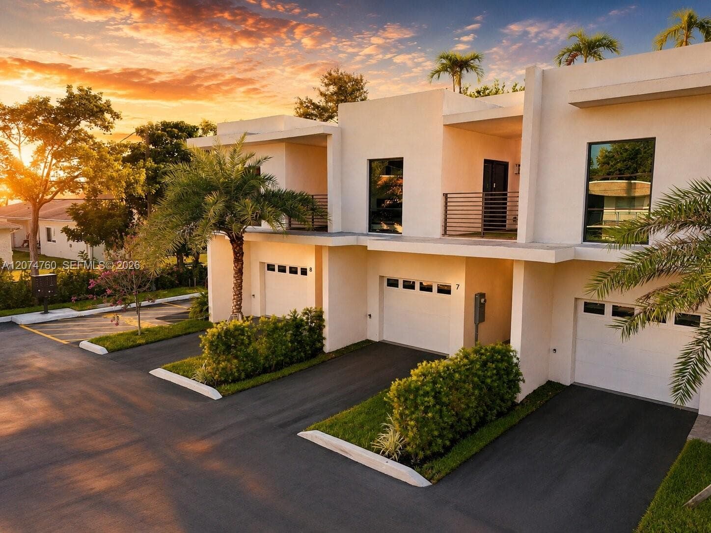 2511 Pierce St # 7, Hollywood FL 33020 - Hollywood, FL - Photo 1