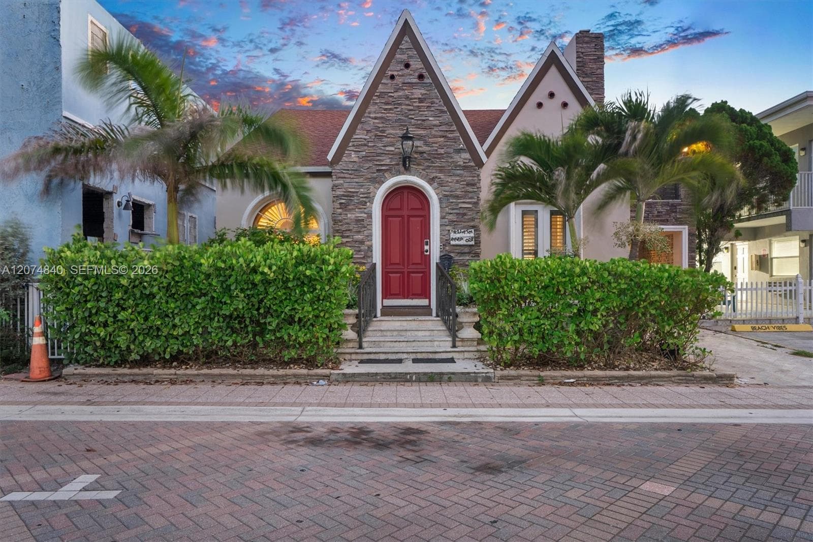 312 Fillmore St, Hollywood FL 33019 - Hollywood, FL - Photo 1