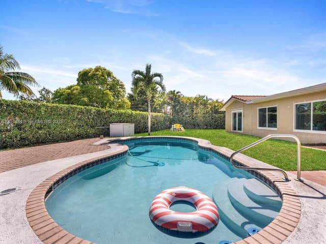 7500 NW 42nd St, Coral Springs FL 33065 - Coral Springs, FL - Photo 4