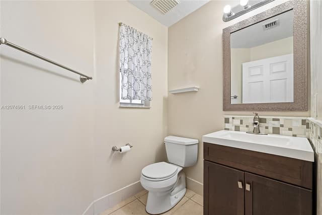 1567 SE 20th Ave, Homestead FL 33035 - Homestead, FL - Photo 6