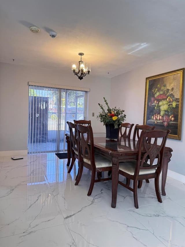 7201 MCKINLEY Street, Hollywood FL 33024 - Hollywood, FL - Photo 5