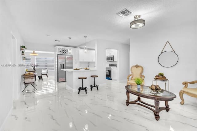 741 NE 8th St, Pompano Beach FL 33060 - Pompano Beach, FL - Photo 3