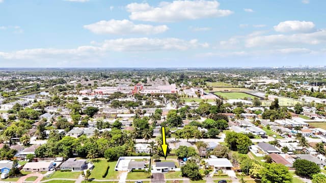 4785 Clinton Boulevard, Lake Worth FL 33463 - Lake Worth, FL - Photo 2