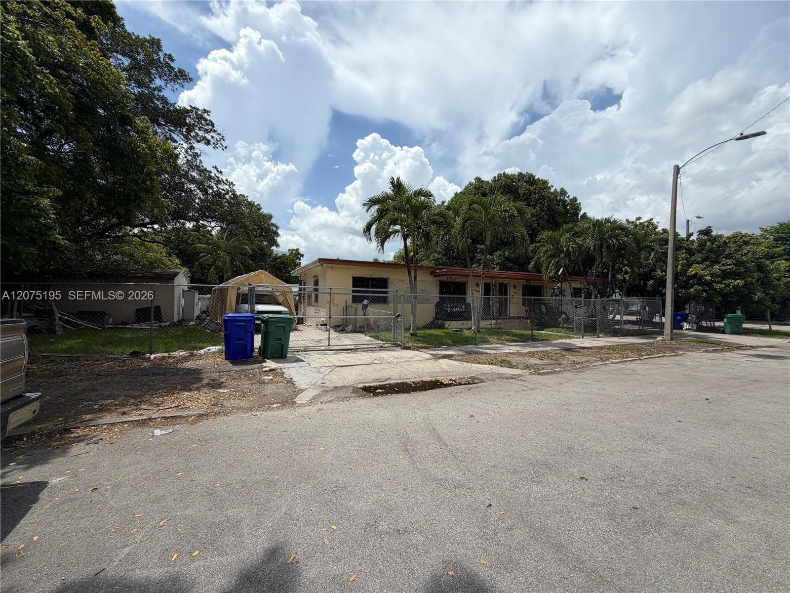2340 NW 15th Ave, Miami FL 33142
