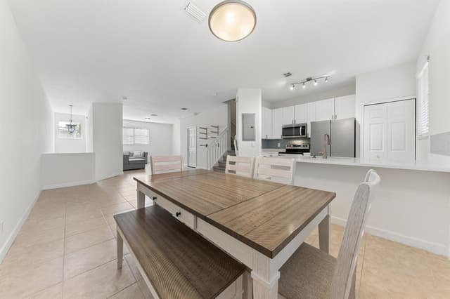 428 Bayfront Drive, Boynton Beach FL 33435 - Boynton Beach, FL - Photo 4