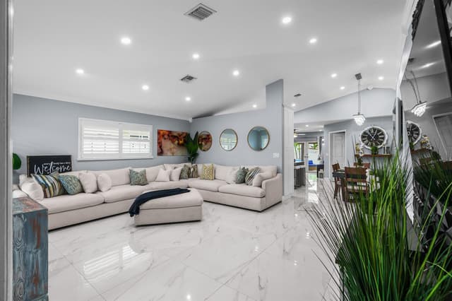 533 NE 1st Avenue, Deerfield Beach FL 33441 - Deerfield Beach, FL - Photo 6