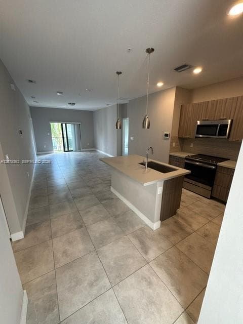 4700 NW 84th Ave # 31, Doral FL 33166 - Doral, FL - Photo 4