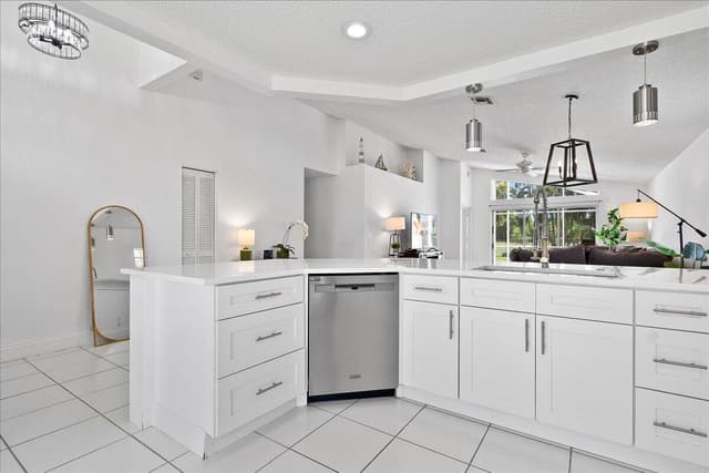 1820 S Club Drive, Wellington FL 33414 - Wellington, FL - Photo 6