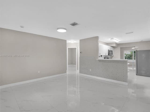 6800 Raleigh St, Hollywood FL 33024 - Hollywood, FL - Photo 6