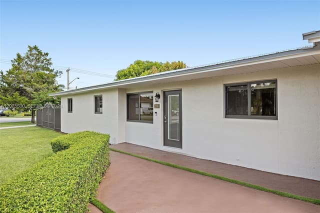 1391 NW 18th St, Homestead FL 33030 - Homestead, FL - Photo 5