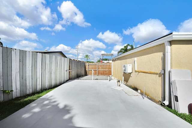 2171 SW 36TH Terrace, Fort Lauderdale FL 33312 - Fort Lauderdale, FL - Photo 6