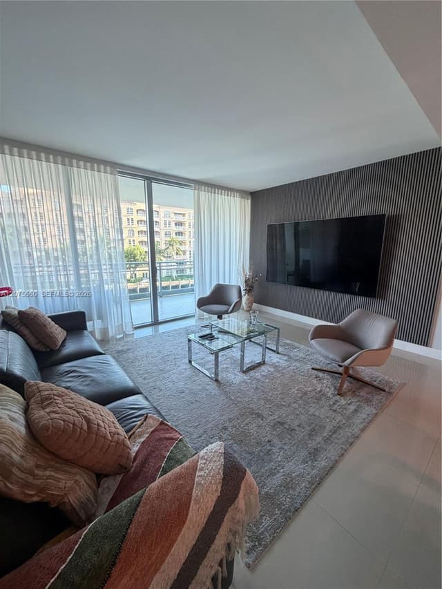 2950 NE 188th St # 325, Aventura FL 33180 - Aventura, FL - Photo 2
