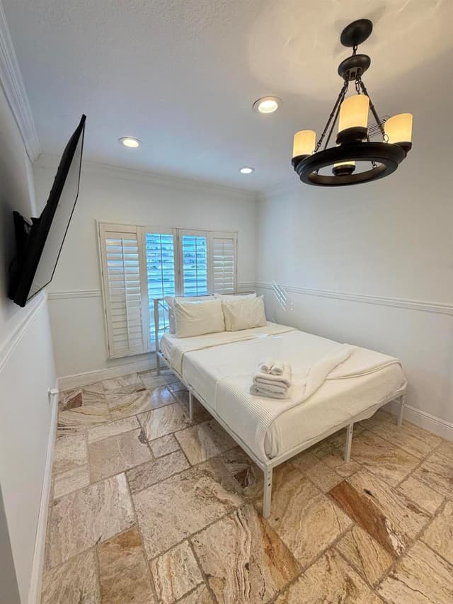 2557 SW 14TH Court, Deerfield Beach FL 33442 - Deerfield Beach, FL - Photo 6