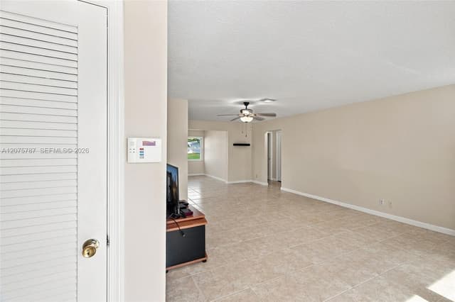 1431 NW 85th Way, Plantation FL 33322 - Plantation, FL - Photo 4