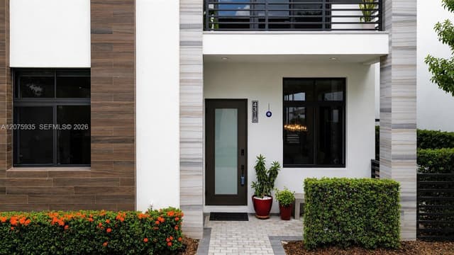 4318 NW 81st Ave, Doral FL 33166 - Doral, FL - Photo 7