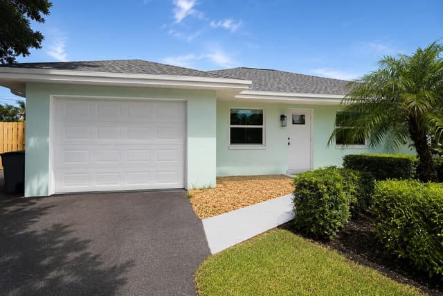364 VENUS Avenue, Tequesta FL 33469 - Tequesta, FL - Photo 3