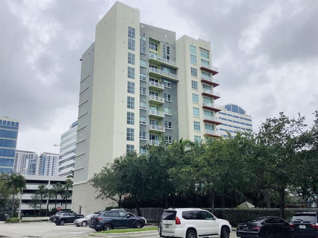 313 NE 2ND Street # 305, Fort Lauderdale FL 33301 - Fort Lauderdale, FL - Photo 2