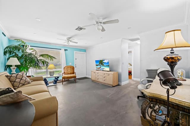 6296 CARTHAGE Circle N, FL 33463 - Photo 7