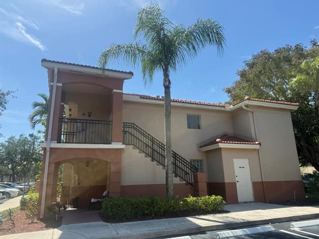 3505 Briar Bay Boulevard Apt 206, West Palm Beach FL 33411 - West Palm Beach, FL - Photo 3