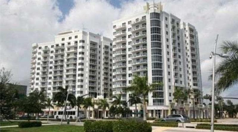 1830 RADIUS Drive # 720, Hollywood FL 33020 - Hollywood, FL - Photo 1