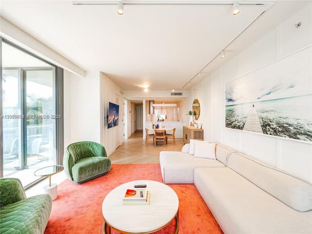 2201 Collins Ave # 428, Miami Beach FL 33139 - Miami Beach, FL - Photo 2