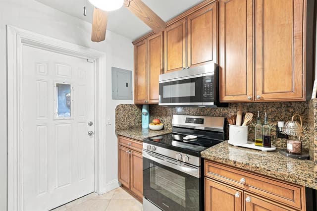 1839 SW 4th Avenue, Fort Lauderdale FL 33315 - Fort Lauderdale, FL - Photo 6